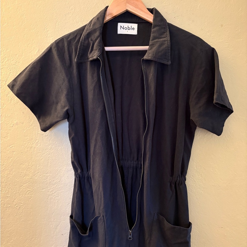 Women’s Noble Short-Sleeve Black Utility Jumpsuit Small - Picture 3 of 9